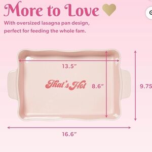 Paris Hilton lasagna pan ‘that’s hot” 👛🩷
